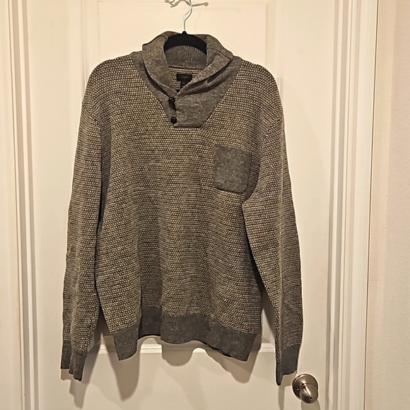 J. Crew Men's Lambs Wool Gray Jacquard Shawl Collar Knit Sweater Size XL - Picture 3 of 11